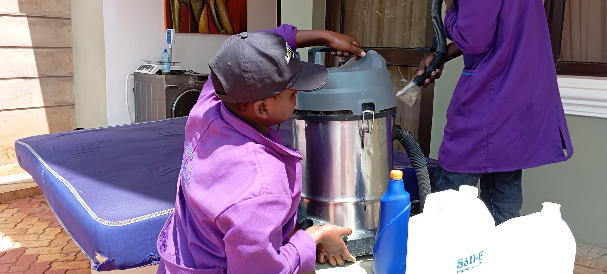 Best Way On How To Clean An Office